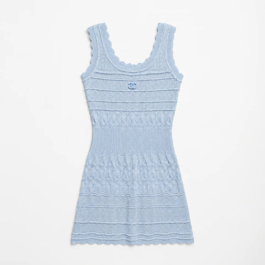 C blue dress