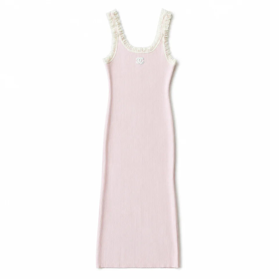 C long pink dress