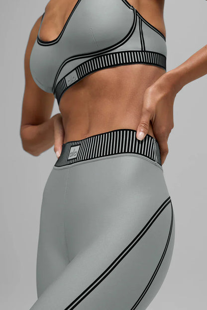 Sports bra + leggings- AIRLIFT LINE UP