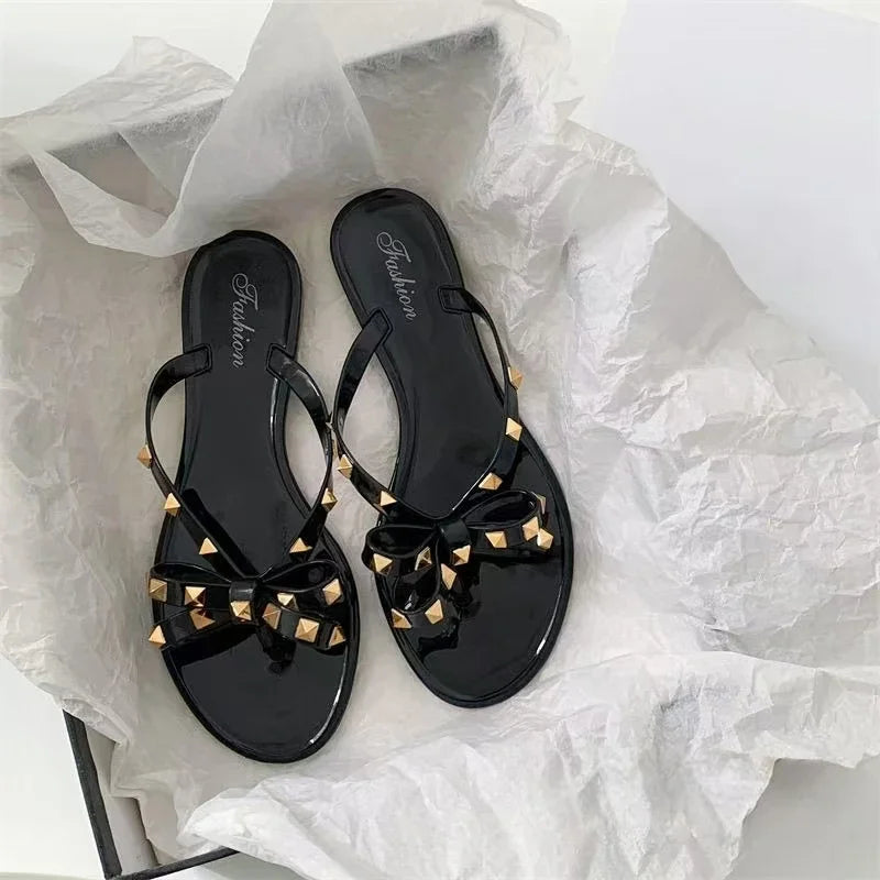 Flip flops chain
