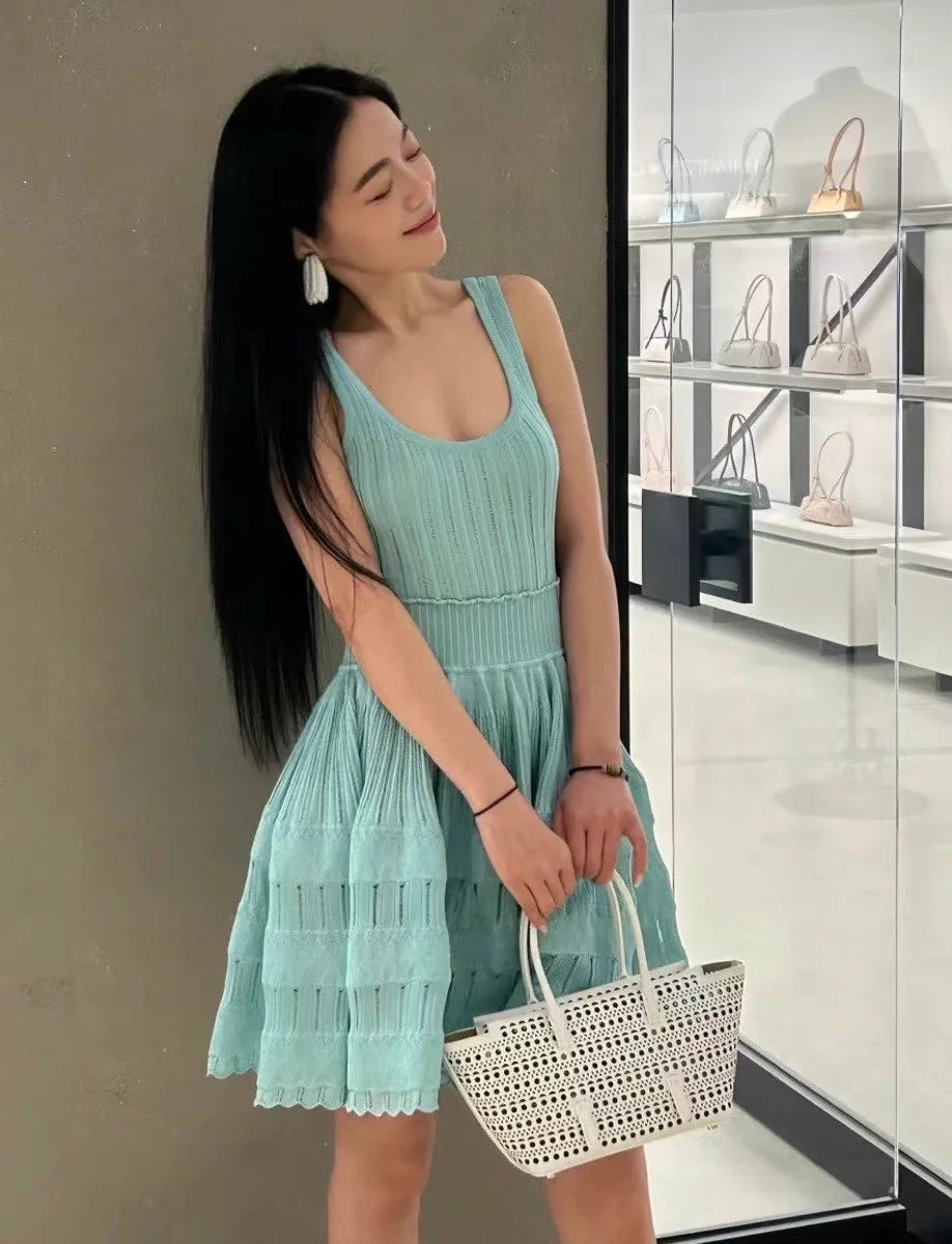 Balloon dress