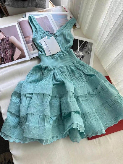 Balloon dress