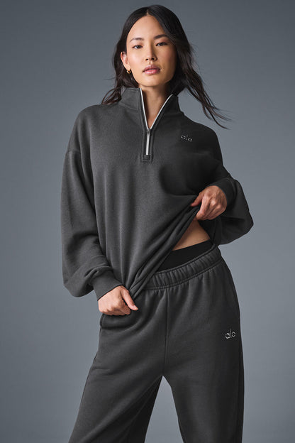 Accolade 1/4 Zip pullover