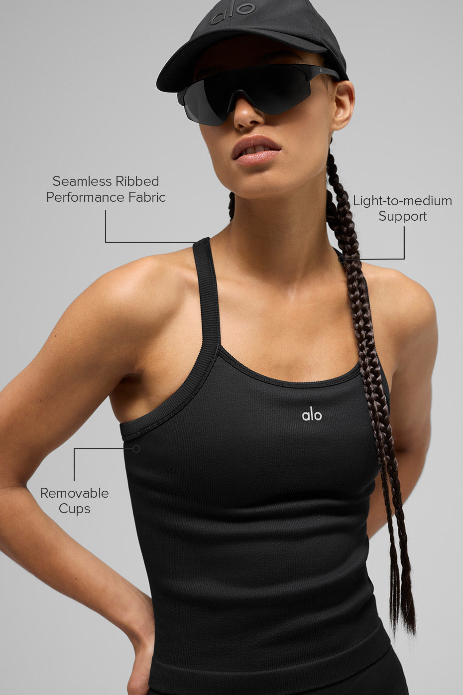 Seamless ribbed tank top with built-in bra