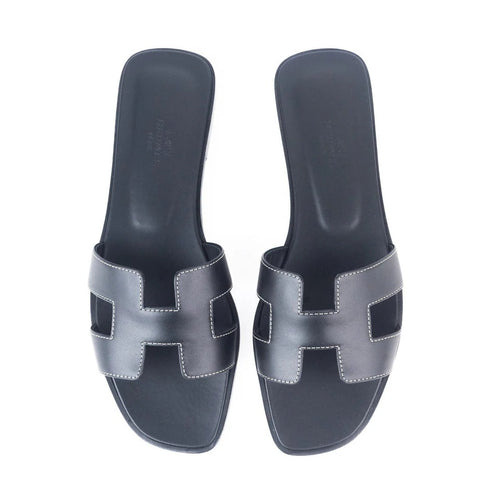 It girl slipper black